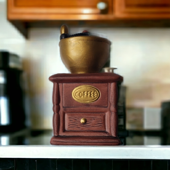 Vintage Jasco Taiwan Bisque Porcelain 9ld Fashioned Coffee Grinder Bell Ornament - Picture 5 of 7